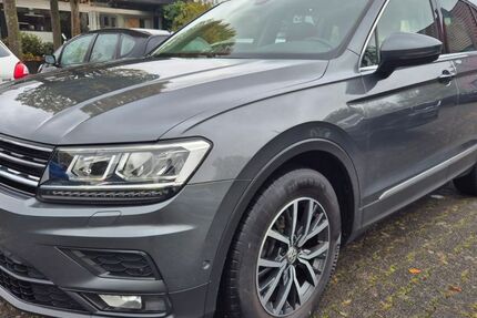 VW Tiguan 171.000 km 18.990 € Detmold 32756