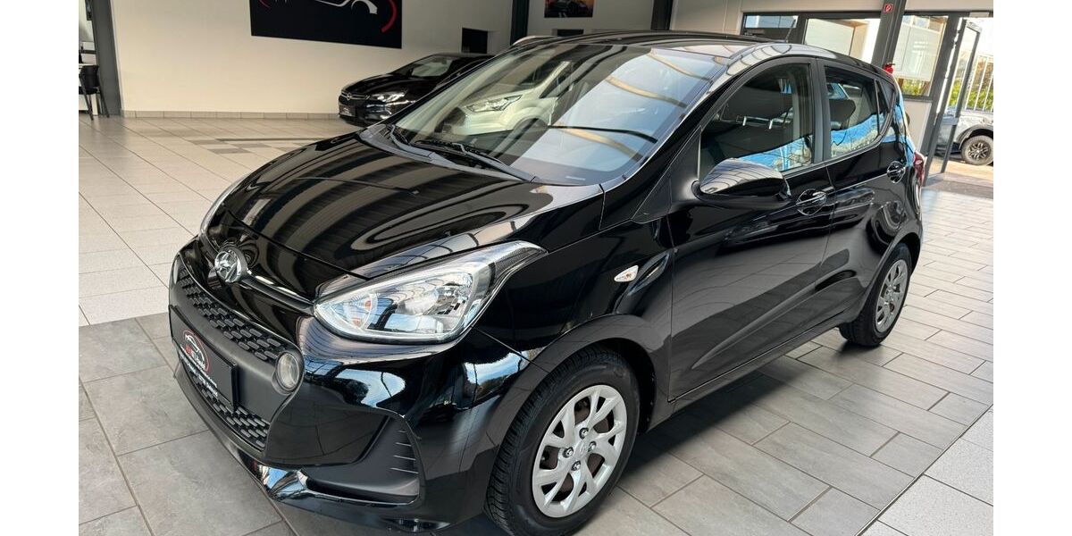 Hyundai i10 114.000 km 7.950 € Detmold 32758