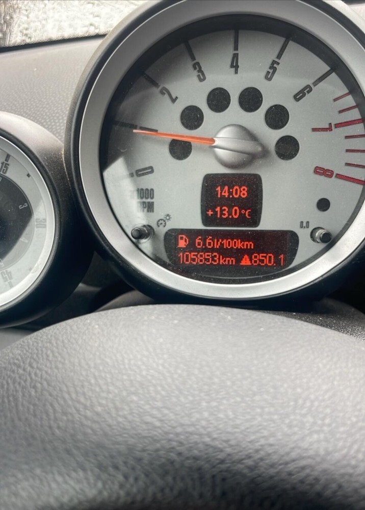 BMW Mini Cabriolet 105.000 km 9.400 € Horn-Bad Meinberg 32805