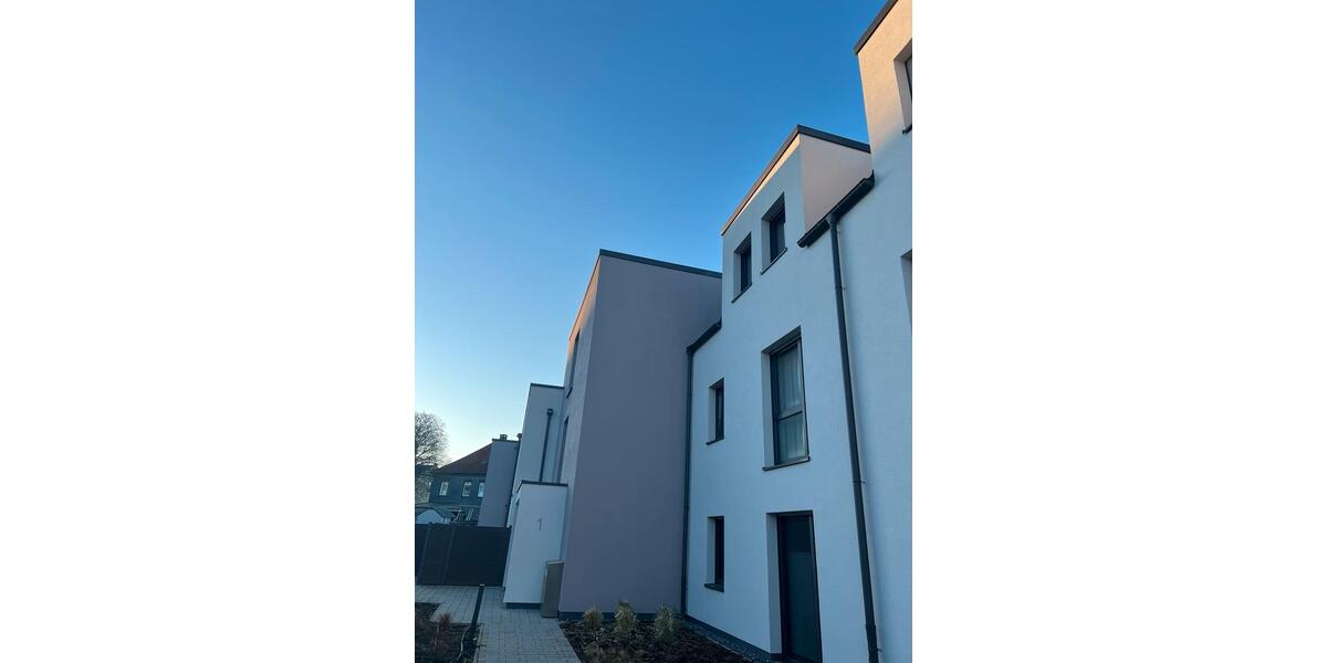 Dachgeschoßwohnung Salzkotten - 2 Zimmer, 71 m&sup2;, 890&euro; | Angebot:25291611