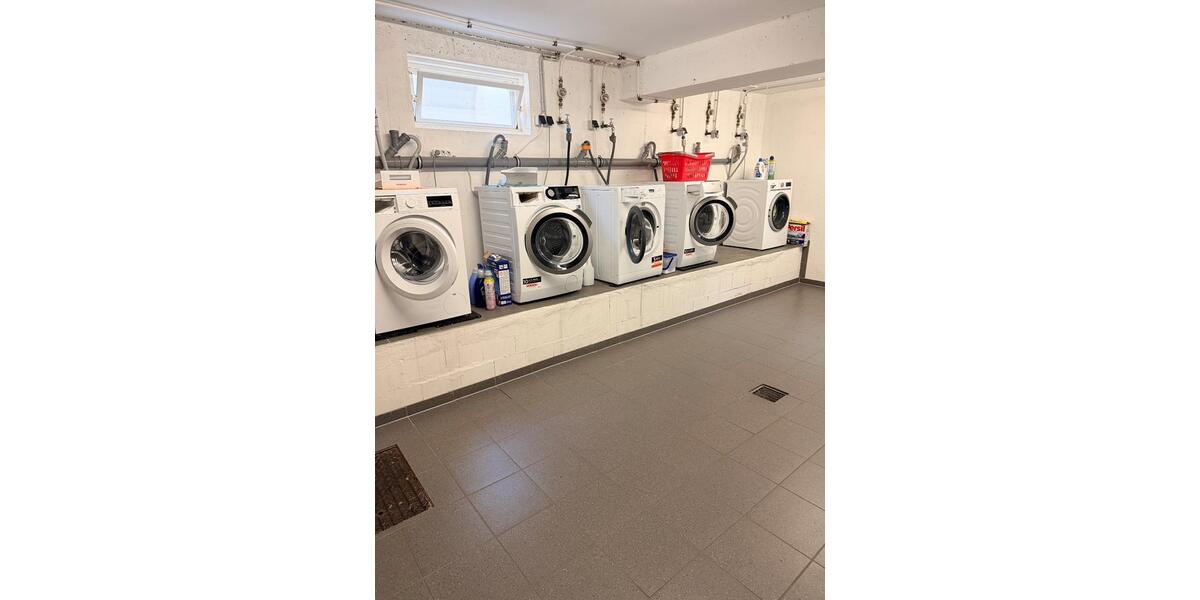 Dachgeschoßwohnung Schloß Holte-Stukenbrock Stukenbrock - 3 Zimmer, 82 m&sup2;, 255.000&euro; | Angebot:23190968