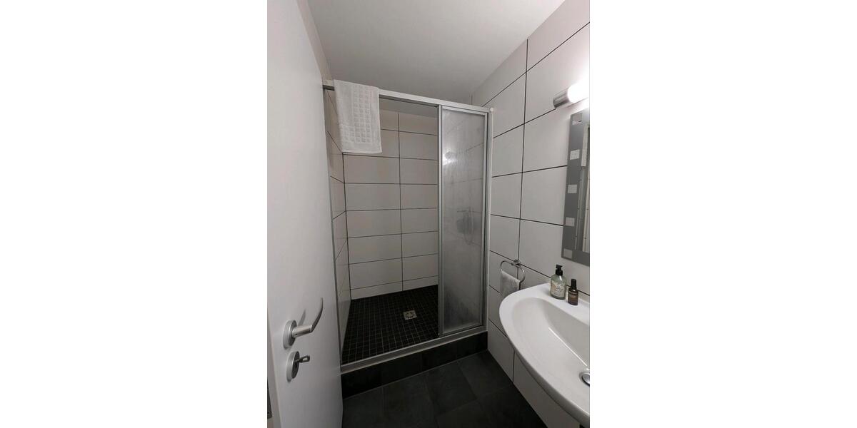 Erdgeschoßwohnung Paderborn - 1 Zimmer, 33 m&sup2;, 630&euro; | Angebot:26429987