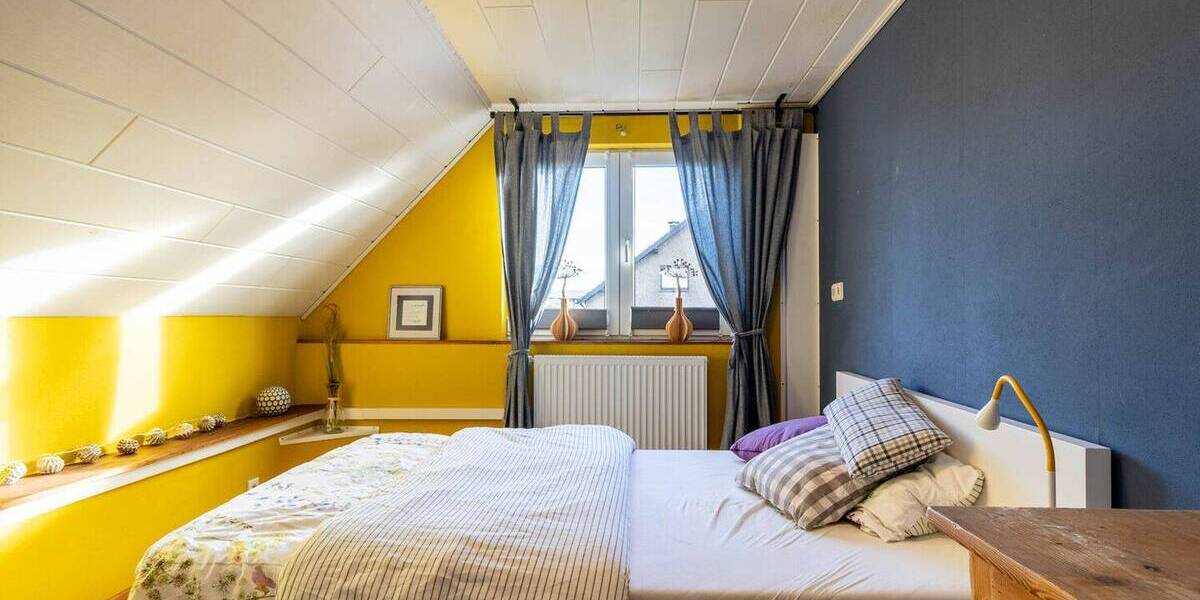 Einfamilienhaus Marsberg / Meerhof Meerhof - 9 Zimmer, 295 m&sup2;, 349.000&euro; | Angebot:26028204