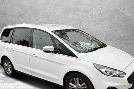 Ford Galaxy 199.000 km 10.999 &euro; Detmold 32758