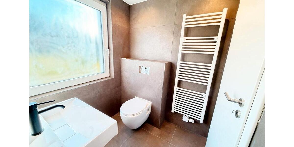 Einfamilienhaus Paderborn Neuenbeken - 8 Zimmer, 167 m&sup2;, 360.000&euro; | Angebot:26326959