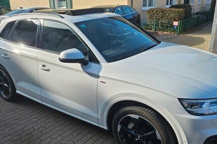 Audi Q5 115.000 km 30.000 &euro; Schloss Holte-Stk. 33758