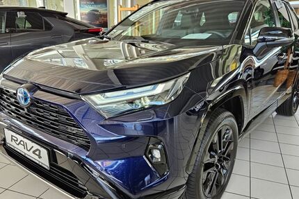 Toyota RAV 4 7.500 km 45.990 € Paderborn 33104
