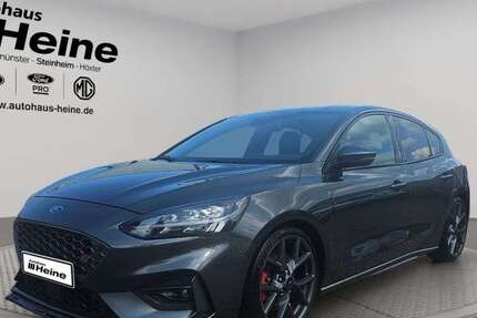 Ford Focus 88.464 km 22.790 &euro; Steinheim OT Gewerbepark Bergheim 32839