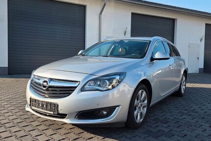 Opel Insignia 107.878 km 10.300 &euro; Büren 33142