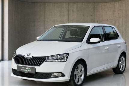 Skoda Fabia 32.880 km 10.990 &euro; Paderborn 33100