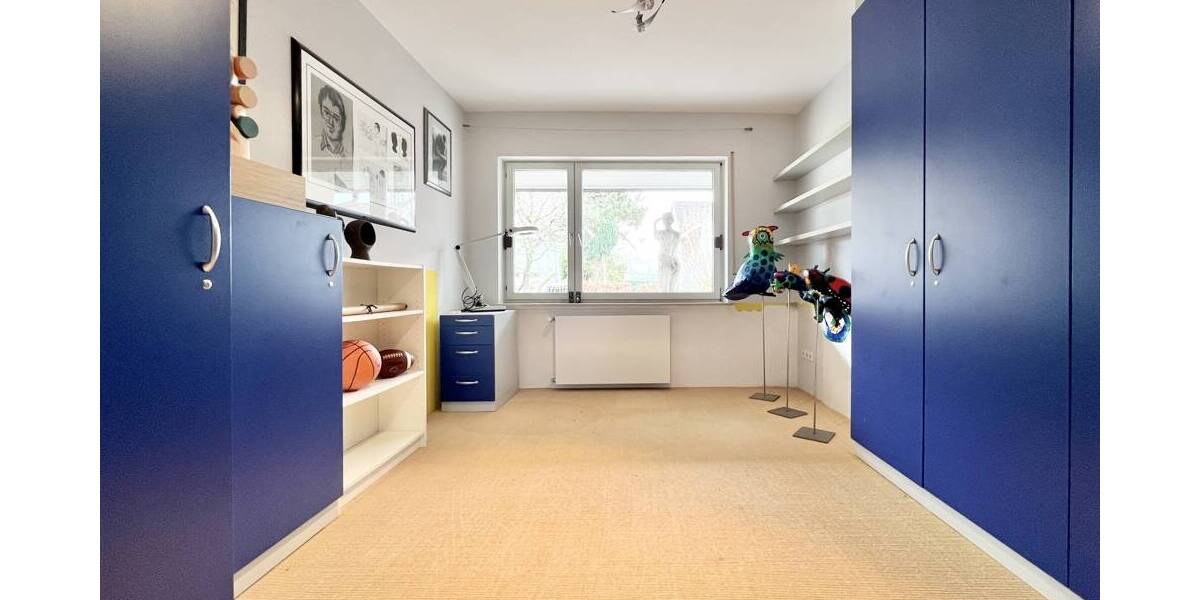 Einfamilienhaus Detmold Diestelbruch - 6 Zimmer, 219 m&sup2;, 525.000&euro; | Angebot:26081142