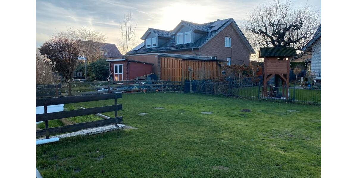 Einfamilienhaus Paderborn Elsen - 6 Zimmer, 250 m&sup2;, 2.000&euro; | Angebot:24515527