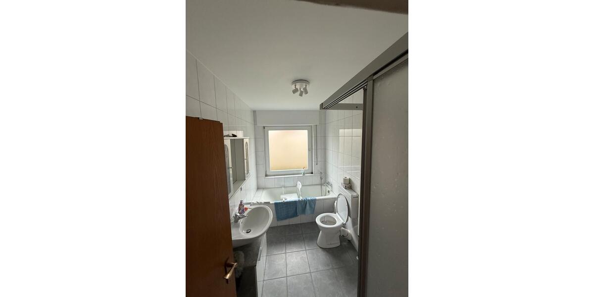 Erdgeschoßwohnung Bad Driburg - 2 Zimmer, 50 m&sup2;, 350&euro; | Angebot:25274235