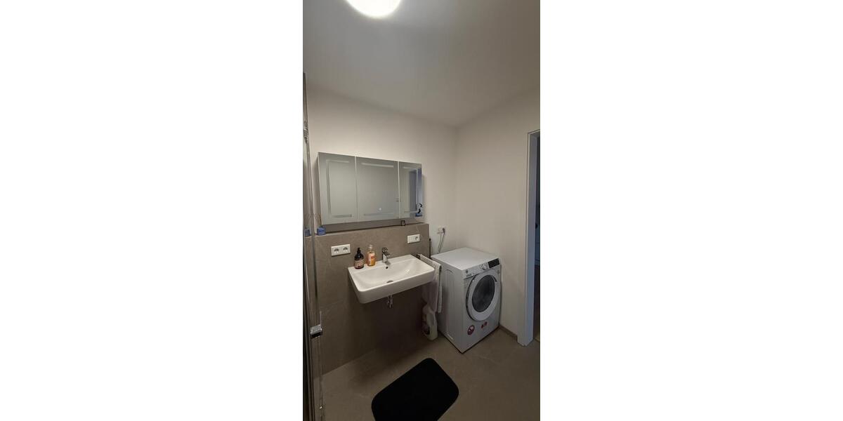 Einfamilienhaus Hövelhof - 2 Zimmer, 47 m&sup2;, 882&euro; | Angebot:27623807