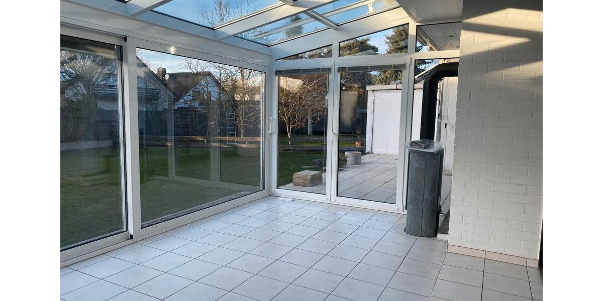 Einfamilienhaus Paderborn Elsen - 6 Zimmer, 250 m&sup2;, 2.000&euro; | Angebot:24515527