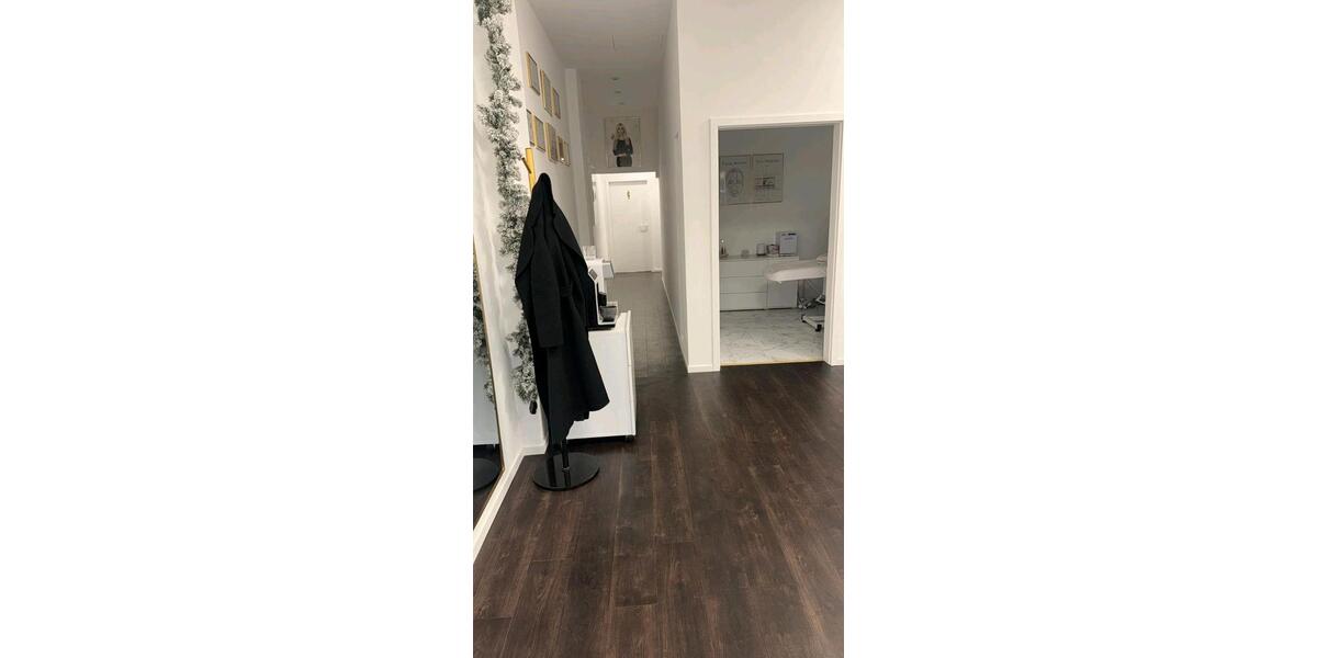 Gewerbeobjekt Paderborn Neuenbeken - 1.150&euro; | Angebot:25632170