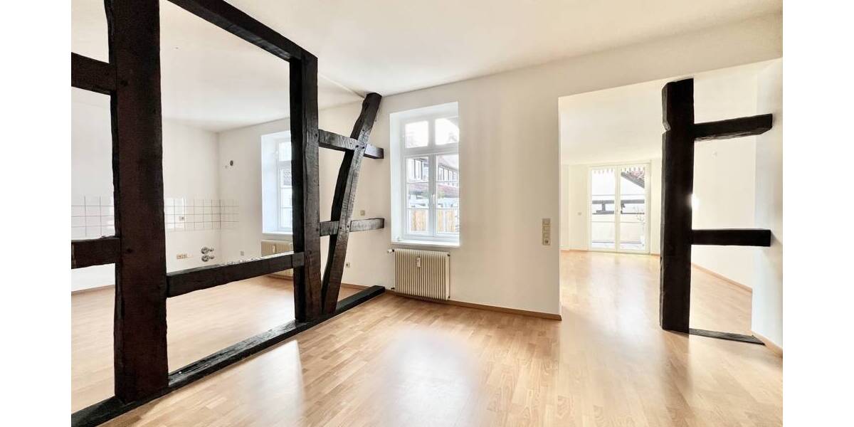 Etagenwohnung Detmold Innenstadt - 2 Zimmer, 93 m&sup2;, 199.000&euro; | Angebot:26093789
