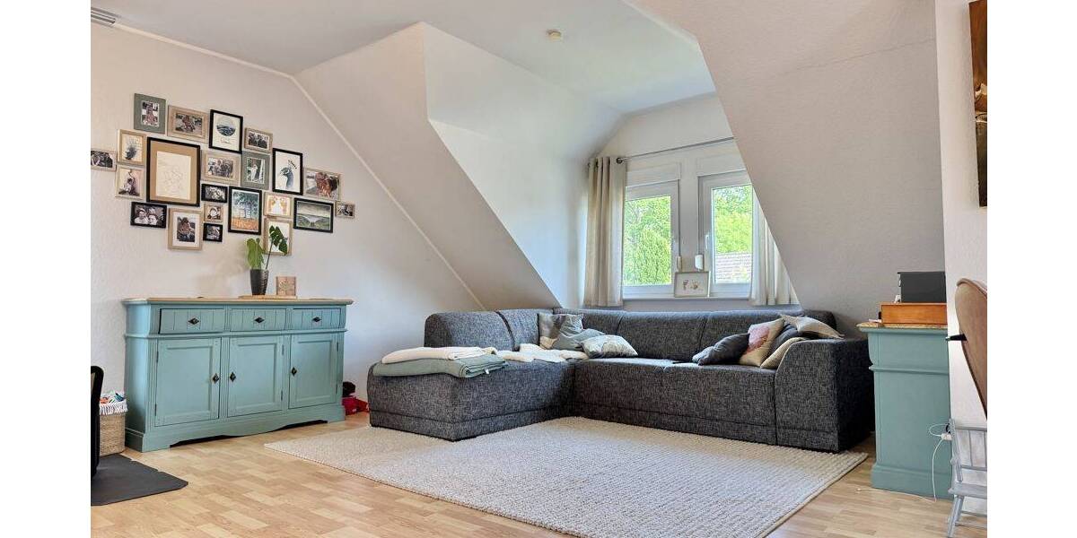 Etagenwohnung Augustdorf - 4 Zimmer, 127 m&sup2;, 1.080&euro; | Angebot:26887202