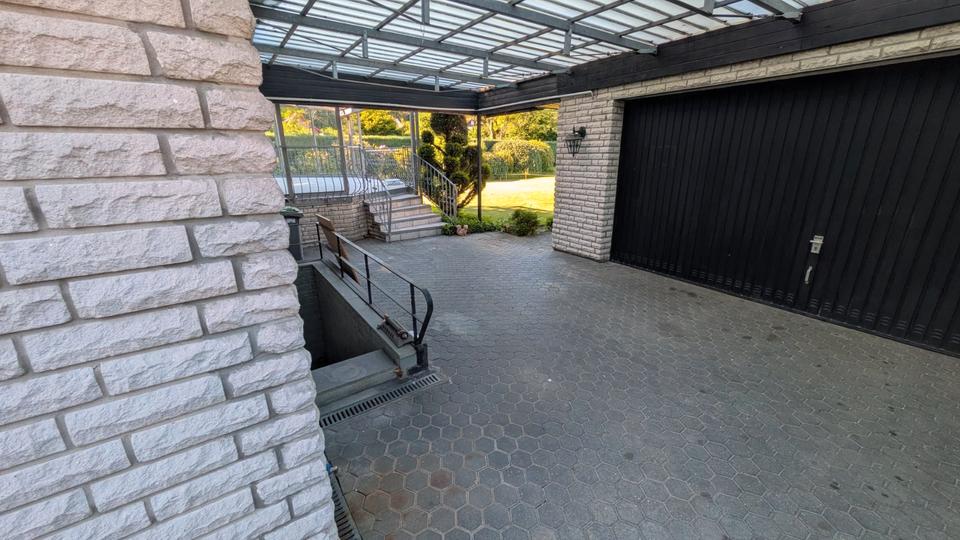 Einfamilienhaus Hövelhof - 8 Zimmer, 180 m&sup2;, 479.000&euro; | Angebot:27096166