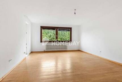 Großzügige 4-Zimmer-Wohnung mit Loggia - Ruhig, gepflegt und bezugsfrei