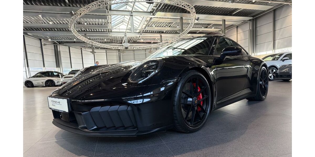 Porsche 992 5.134 km 177.790 &euro; Paderborn 33100