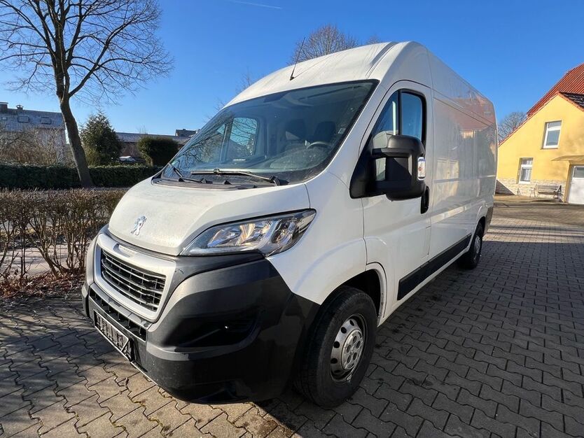 Peugeot Boxer 115.000 km 15.351 € Horn-Bad Meinberg 32805