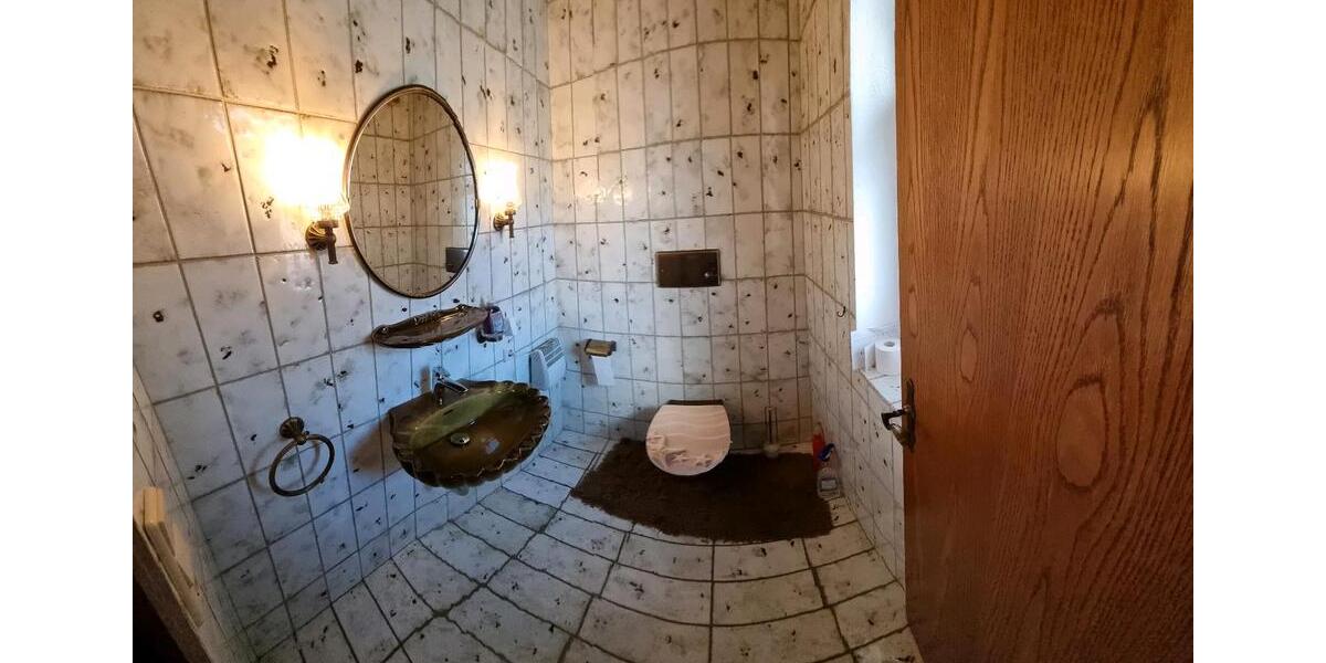 Erdgeschoßwohnung Schloß Holte-Stukenbrock Stukenbrock - 3 Zimmer, 149 m&sup2;, 1.050&euro; | Angebot:26402861