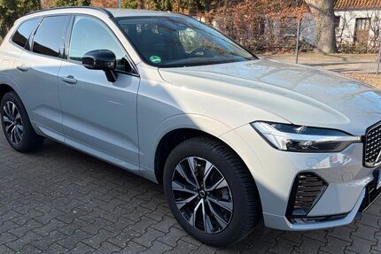 Volvo XC60 42.487 km 39.580 &euro; Schloß Holte-Stukenbrock 33758