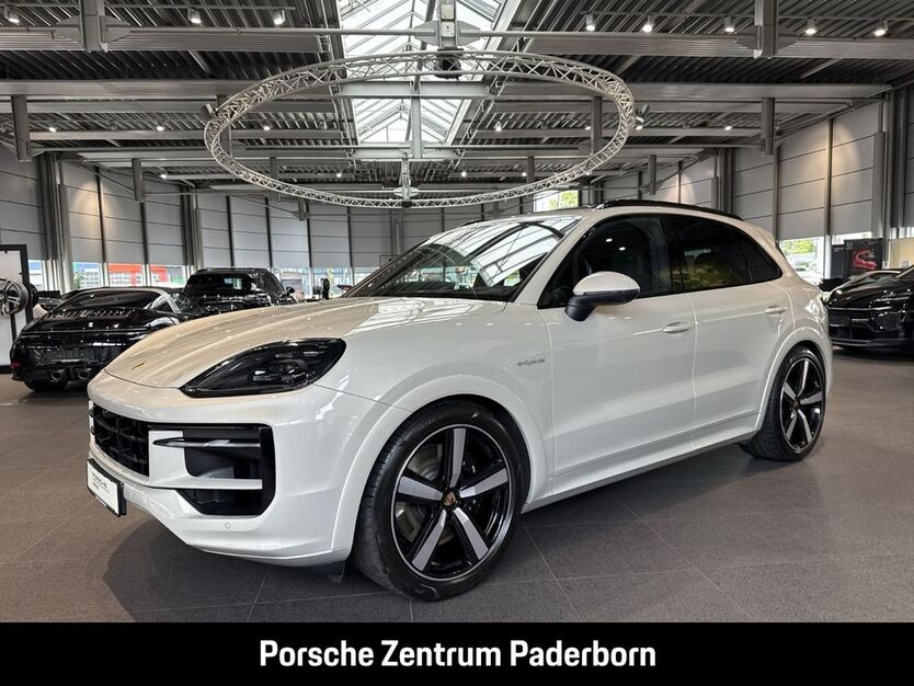 Porsche Cayenne 30.200 km 118.890 € Paderborn 33100