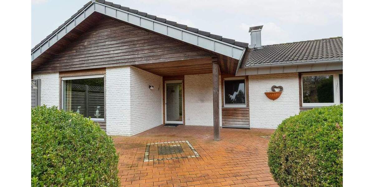 Bungalow Schloß Holte-Stukenbrock Stukenbrock - 4 Zimmer, 124 m&sup2;, 415.000&euro; | Angebot:26643999