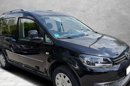 VW Caddy 157.583 km 9.499 &euro; Detmold 32758