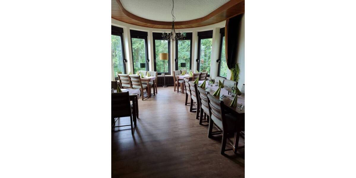 Gewerbeobjekt Nieheim - 1 Zimmer, 650.000&euro; | Angebot:25663409