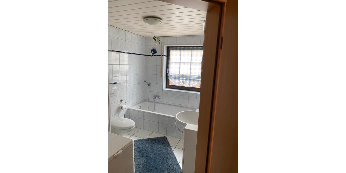Reihenhaus Bad Lippspringe - 5 Zimmer, 100 m&sup2;, 850&euro; | Angebot:26677613
