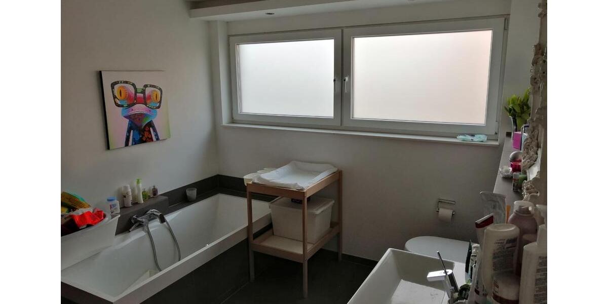 Erdgeschoßwohnung Paderborn - 4 Zimmer, 157 m&sup2;, 1.570&euro; | Angebot:26456136