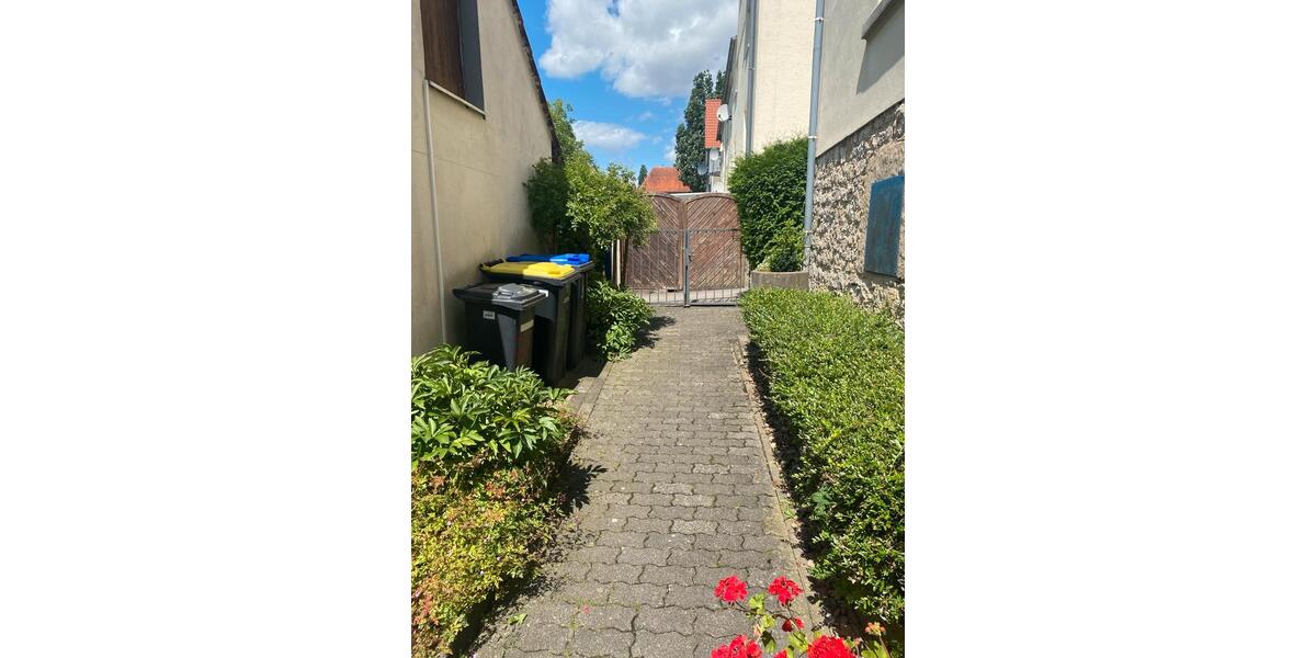 Reihenhaus Detmold - 8 Zimmer, 175 m&sup2;, 395.000&euro; | Angebot:26624358
