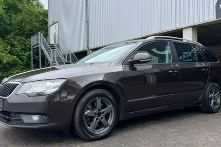 Skoda Superb 531.210 km 2.990 &euro; Paderborn 33102