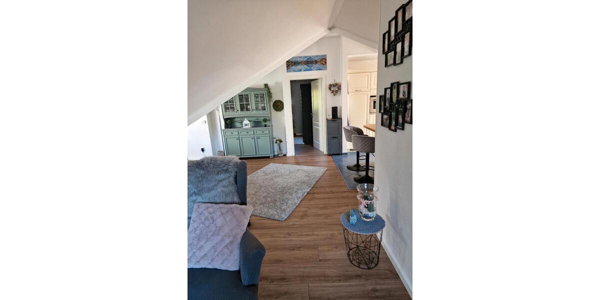 Dachgeschoßwohnung Oerlinghausen - 3 Zimmer, 74 m&sup2;, 198.500&euro; | Angebot:26549442