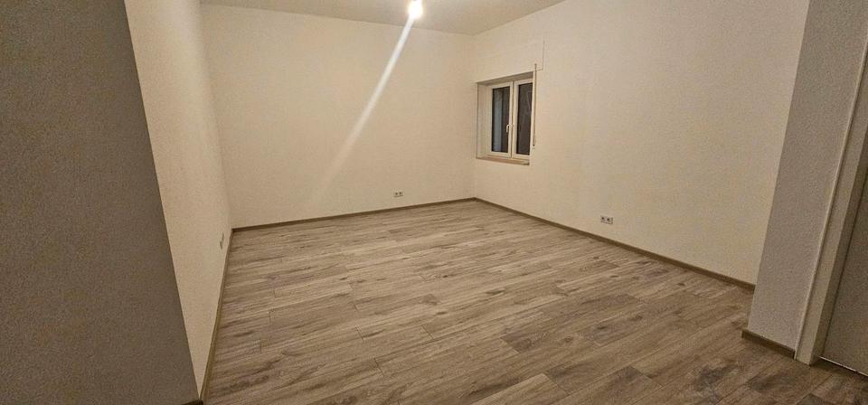 Erdgeschoßwohnung Bad Wünnenberg - 2 Zimmer, 85 m&sup2;, 585&euro; | Angebot:26665023