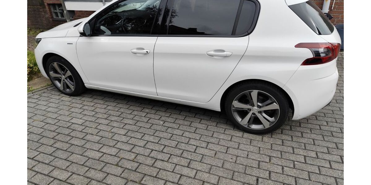 Peugeot 308 91.443 km 7.400 &euro; Delbrück 33129