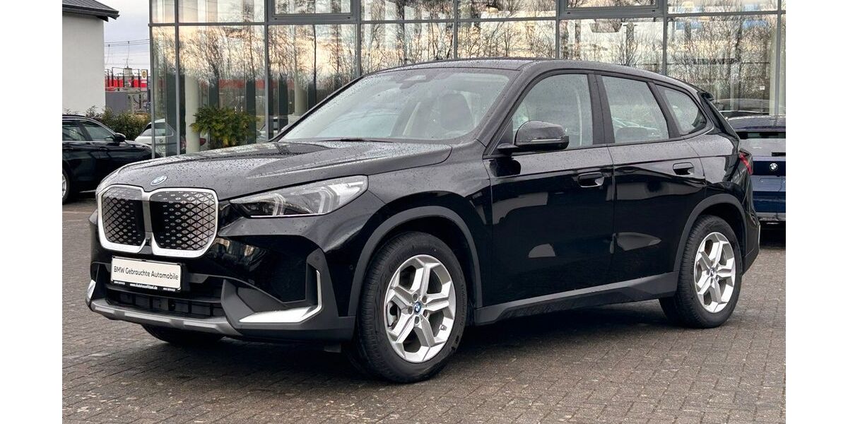 BMW iX1 4.980 km 39.970 &euro; Lippstadt 59557