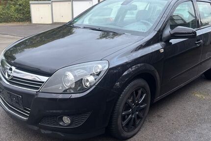 Opel Astra 205.737 km 2.680 &euro; Detmold 32758
