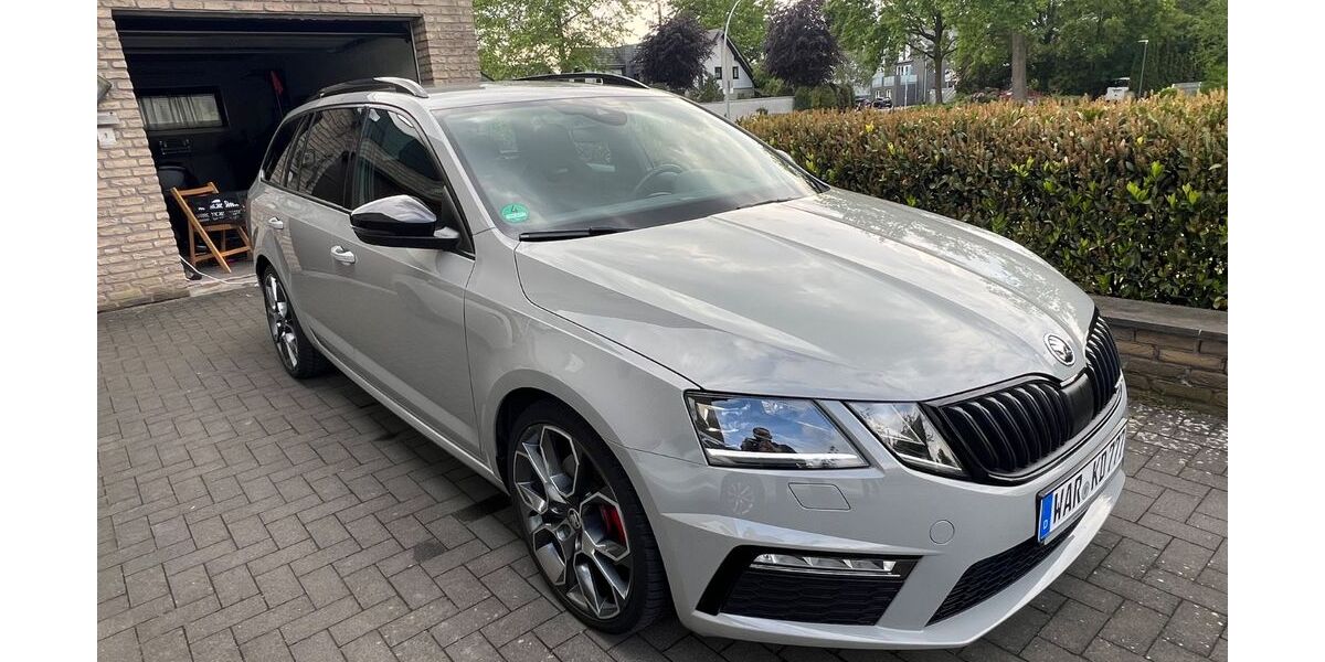 Skoda Octavia 161.000 km 15.600 &euro; Rietberg 33397