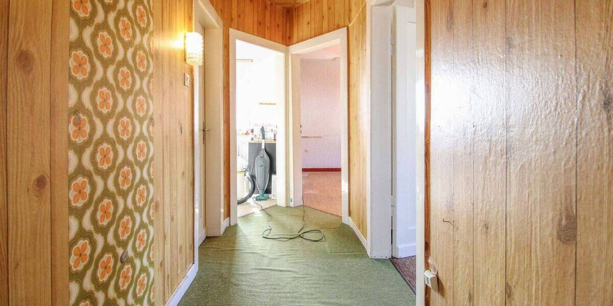 Einfamilienhaus Bad Driburg - 8 Zimmer, 179 m&sup2;, 259.000&euro; | Angebot:25986178