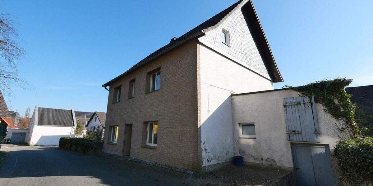 Einfamilienhaus Paderborn / Neuenbeken Neuenbeken - 6 Zimmer, 160 m&sup2;, 279.000&euro; | Angebot:25736022