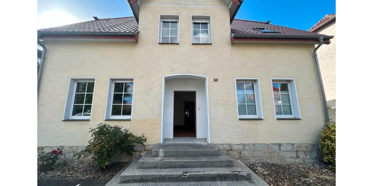 Einfamilienhaus Borchen - 8 Zimmer, 260 m&sup2;, 490.000&euro; | Angebot:27617866