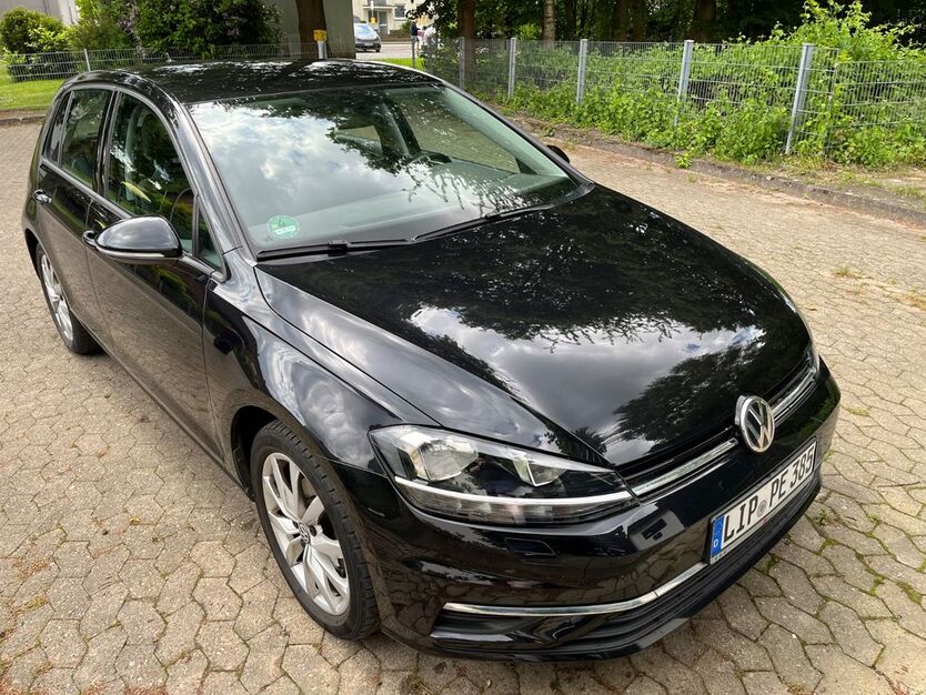 VW Golf 83.000 km 12.100 € Leopoldshöhe 33818