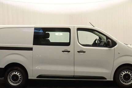 Opel Vivaro 17.000 km 26.800 &euro; Bad Lippspringe 33175