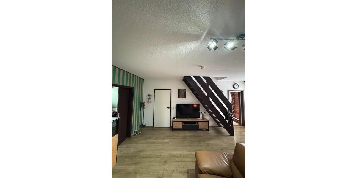 Maisonetten Wohnung 4Zimmer 120qm Mit Tiefgaragenstellplatz 4 zimmer