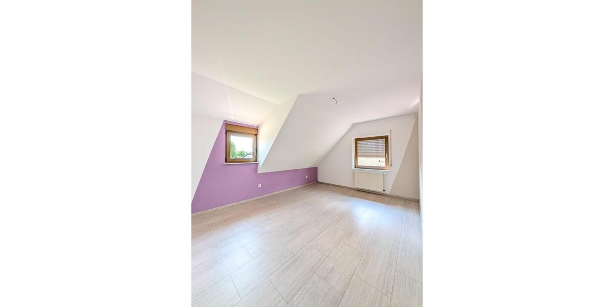 Einfamilienhaus Steinheim - 5 Zimmer, 100 m&sup2;, 300.000&euro; | Angebot:26709537