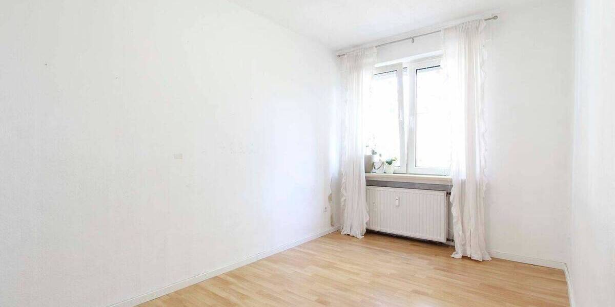 Etagenwohnung Detmold Innenstadt - 3 Zimmer, 69 m&sup2;, 125.000&euro; | Angebot:26514197